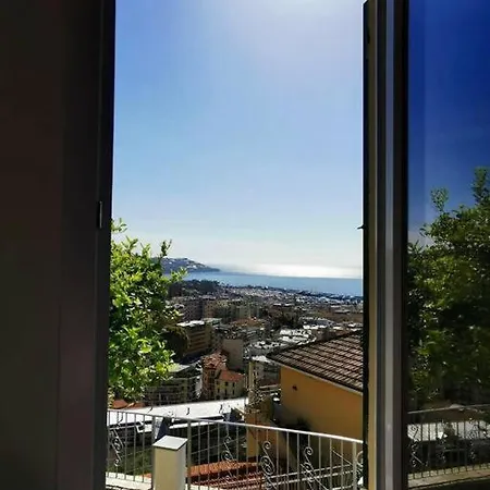 דירה Beautiful In סנרמו